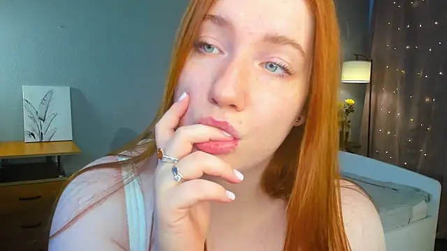 EthalCarlsqq online show from 02-09-26, 07:06