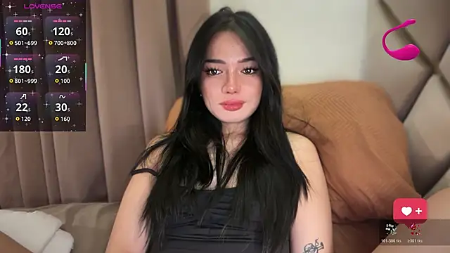 Snapshot of hadahera chatting on 06-02-26, 11:43 hadahera online show from 06-02-26, 11:43