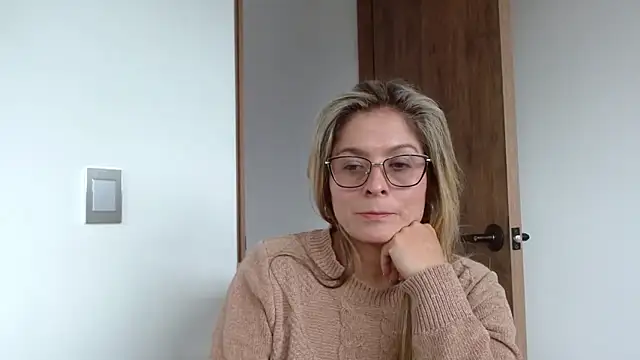 linda-mature43 online show from 10-21-25, 05:56