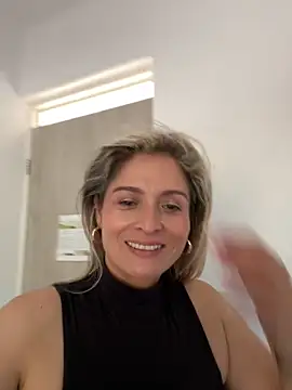 linda-mature43 online show from 09-28-25, 04:47