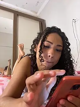 Snapshot of jhennyfer chatting on 09-13-25, 05:07 jhennyfer online show from 09-13-25, 05:07