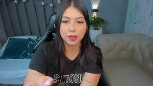 Snapshot of anagil_ chatting on 02-10-26, 07:35 anagil online show from 02-10-26, 07:35