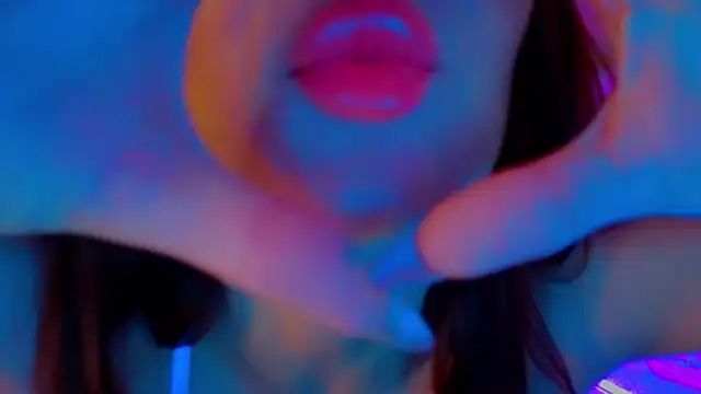 MarciaMarshall online show from 12-20-25, 09:17