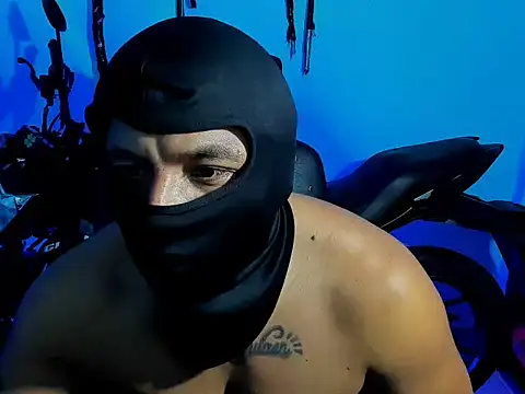 zeus 7777 online show from 10-04-25, 07:54