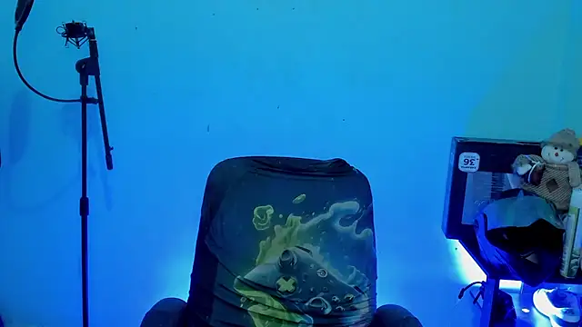 zeus 7777 online show from 04-16-26, 10:27