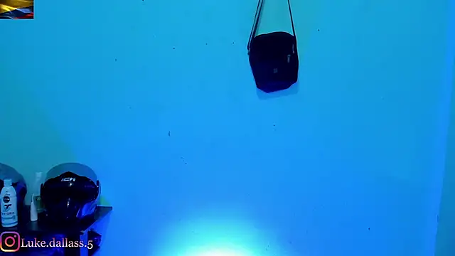 zeus 7777 online show from 03-17-26, 01:14