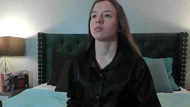 VioletaNova online show from 06-05-26, 10:43