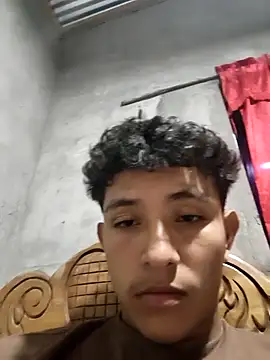 Snapshot of MattBroddy chatting on 11-14-25, 01:53 MattBroddy online show from 11-14-25, 01:53