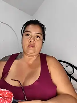 NARNYALABELLA online show from 01-13-26, 09:13