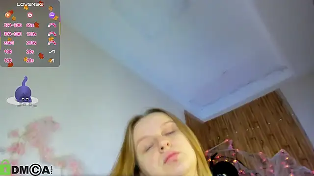 Snapshot of Rina_Panic chatting on 10-20-25, 01:07 Rina Panic online show from 10-20-25, 01:07
