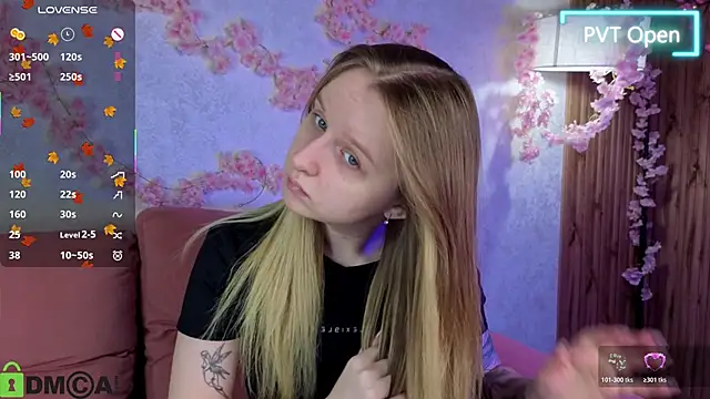 Rina Panic online show from 11-30-25, 01:06