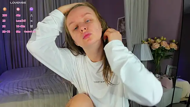 Rina Panic online show from 06-26-26, 01:00