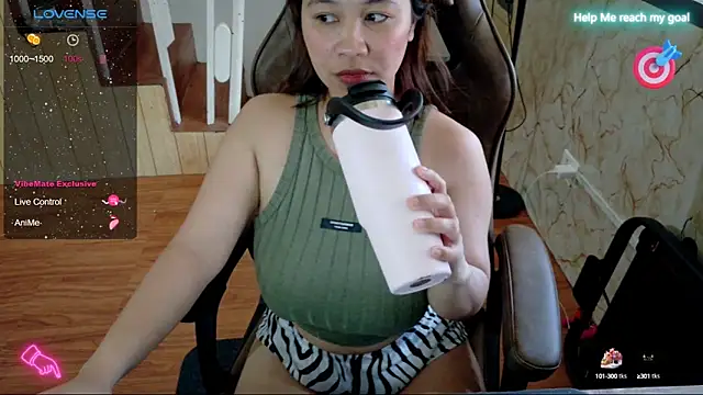 sweet-candy07 online show from 10-02-25, 03:43