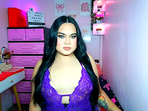 Snapshot of YourThicc_bella chatting on 07-11-26, 04:51 YourThicc bella online show from 07-11-26, 04:51