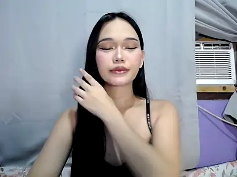 Snapshot of Angel_mylove chatting on 02-17-26, 04:15 Angel mylove online show from 02-17-26, 04:15