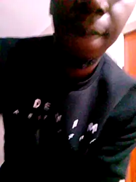 Snapshot of 1Mrchase93 chatting on 06-19-26, 04:51 1Mrchase93 online show from 06-19-26, 04:51