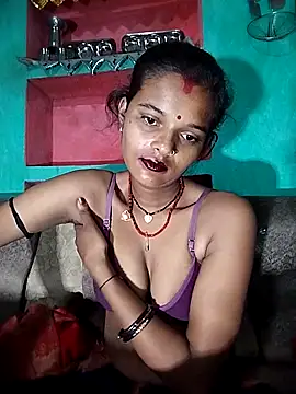 Snapshot of Maya_bhoji chatting on 10-14-25, 11:58 Maya bhoji online show from 10-14-25, 11:58