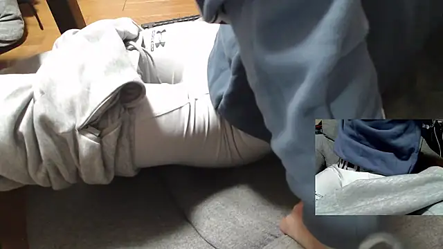 Yasu2000 online show from 01-18-26, 01:20