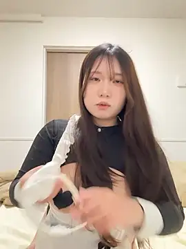  YUNOo0  online show from 02-03-26, 12:54