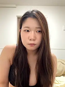  YUNOo0  online show from 12-17-25, 02:22