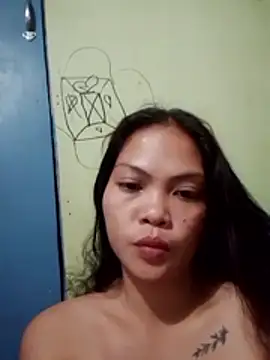 Snapshot of missluvv chatting on 03-31-26, 03:58 missluvv online show from 03-31-26, 03:58