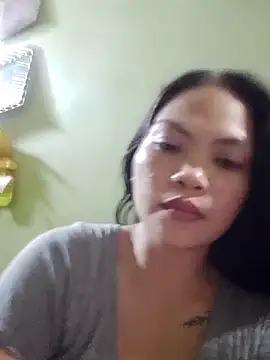 missluvv online show from 10-16-25, 12:13