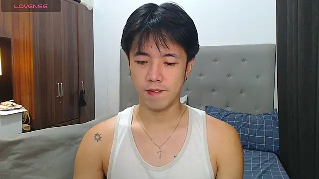 Addictiveboi online show from 10-16-25, 01:03