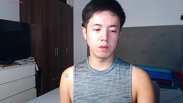 Addictiveboi online show from 02-15-26, 03:51