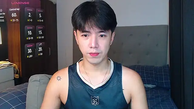 Addictiveboi online show from 10-22-25, 04:23