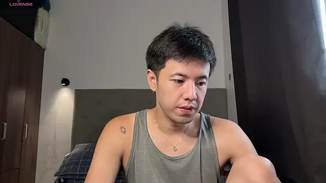 Addictiveboi online show from 06-11-26, 04:53