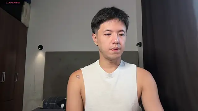 Addictiveboi online show from 06-24-26, 02:43