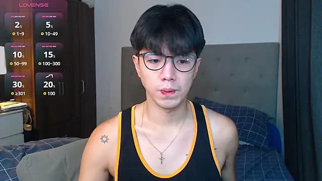 Addictiveboi online show from 10-23-25, 03:27