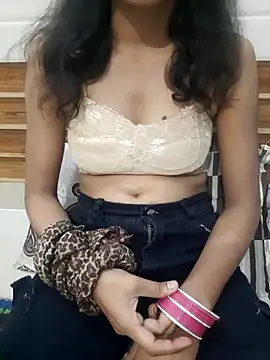 Snapshot of Kittu-rani66 chatting on 10-14-25, 05:41 Kittu-rani66 online show from 10-14-25, 05:41