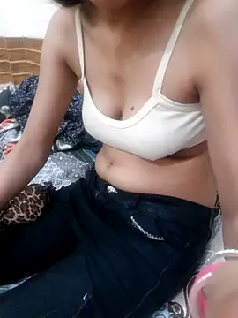 Snapshot of Kittu-rani66 chatting on 10-16-25, 07:16 Kittu-rani66 online show from 10-16-25, 07:16