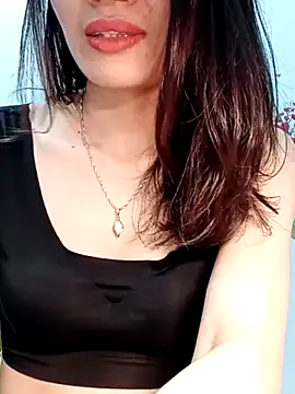Snapshot of Hinna_x chatting on 04-26-26, 01:52 Hinna x online show from 04-26-26, 01:52