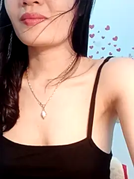Snapshot of Hinna_x chatting on 07-12-26, 02:12 Hinna x online show from 07-12-26, 02:12