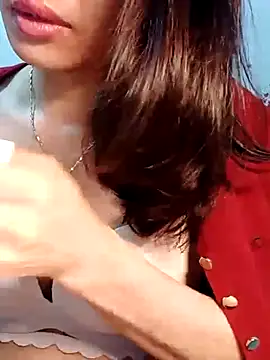 Hinna x online show from 03-18-26, 09:04