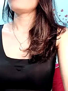 Snapshot of Hinna_x chatting on 07-01-26, 10:21 Hinna x online show from 07-01-26, 10:21