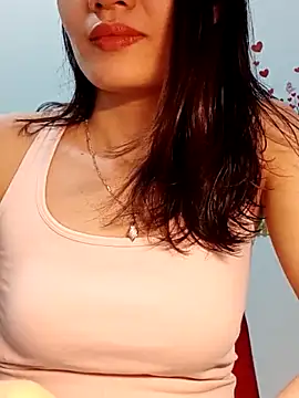 Snapshot of Hinna_x chatting on 05-08-26, 02:21 Hinna x online show from 05-08-26, 02:21