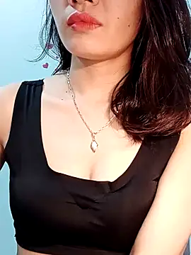 Hinna x online show from 03-23-26, 02:06