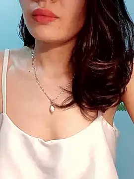 Snapshot of Hinna_x chatting on 04-23-26, 02:30 Hinna x online show from 04-23-26, 02:30