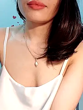 Hinna x online show from 03-25-26, 02:44