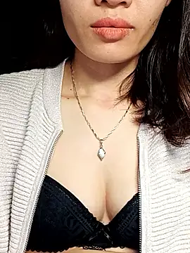 Hinna x online show from 11-08-25, 08:23