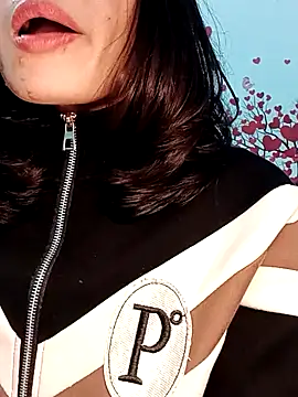 Hinna x online show from 02-13-26, 03:39