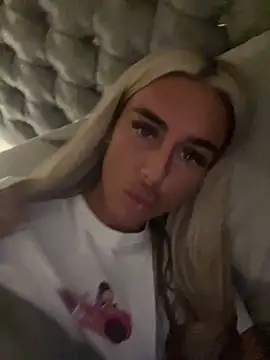 EllieMaeBaby online show from 09-17-25, 09:39