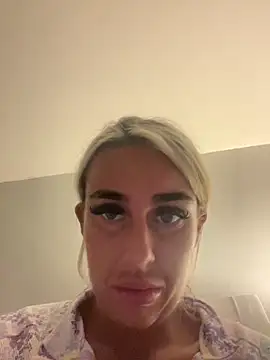 EllieMaeBaby online show from 10-10-25, 07:36