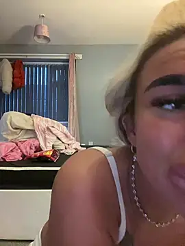 EllieMaeBaby online show from 02-01-26, 05:11