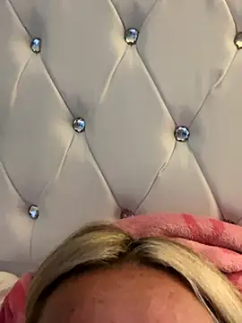 EllieMaeBaby online show from 10-03-25, 03:02