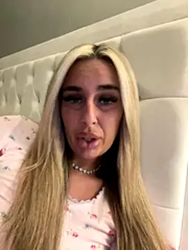 EllieMaeBaby online show from 11-15-25, 09:52