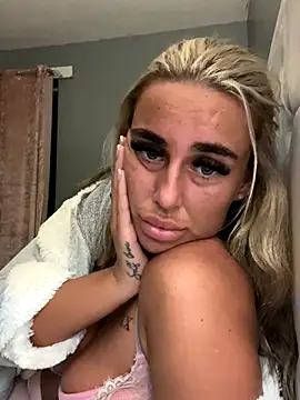 EllieMaeBaby online show from 09-20-25, 08:47